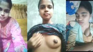 Desi Vlg Girl Shows her Boobs and Pussy Viral XXX MMS