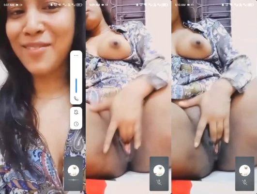  Cute Desi Girl Shows Boobs and Fingering viral sex mms